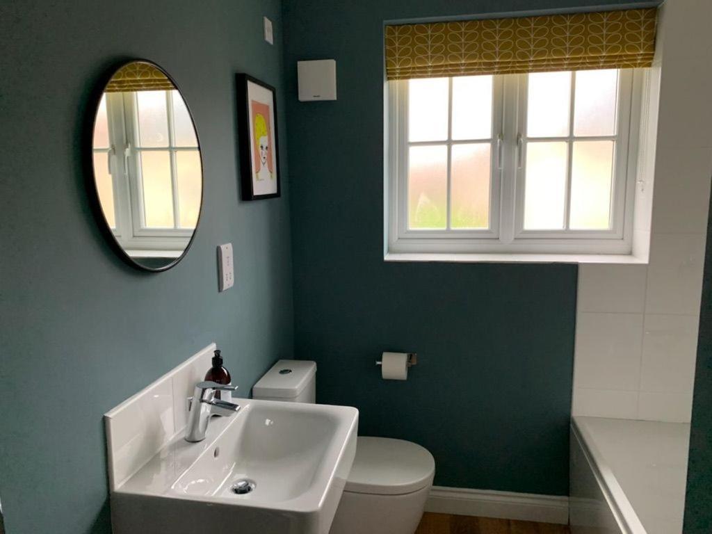 Caramel Cottage At The Bay Filey, Sleeps 6, 2 Dogs Welcome For Free Too מראה חיצוני תמונה